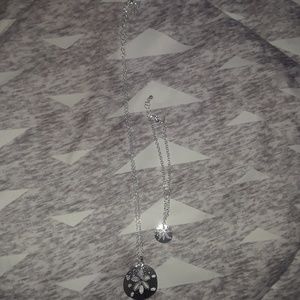 Bracelet and necklace set